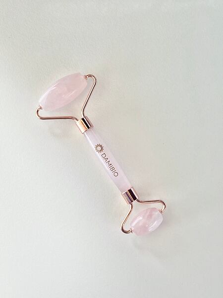 Face roller růženín - Dokonale uvolní váš obličej